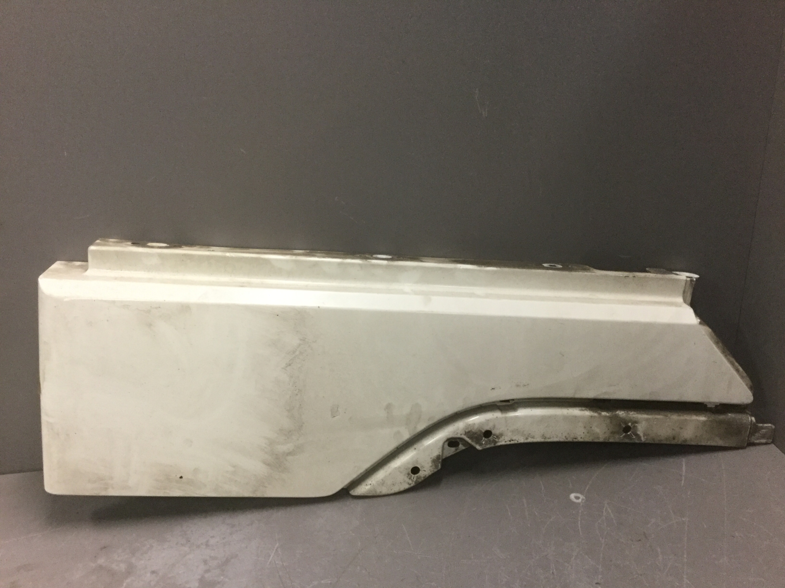 Estensione della porta Volvo 3175930 Estensione della porta Volvo 3175930