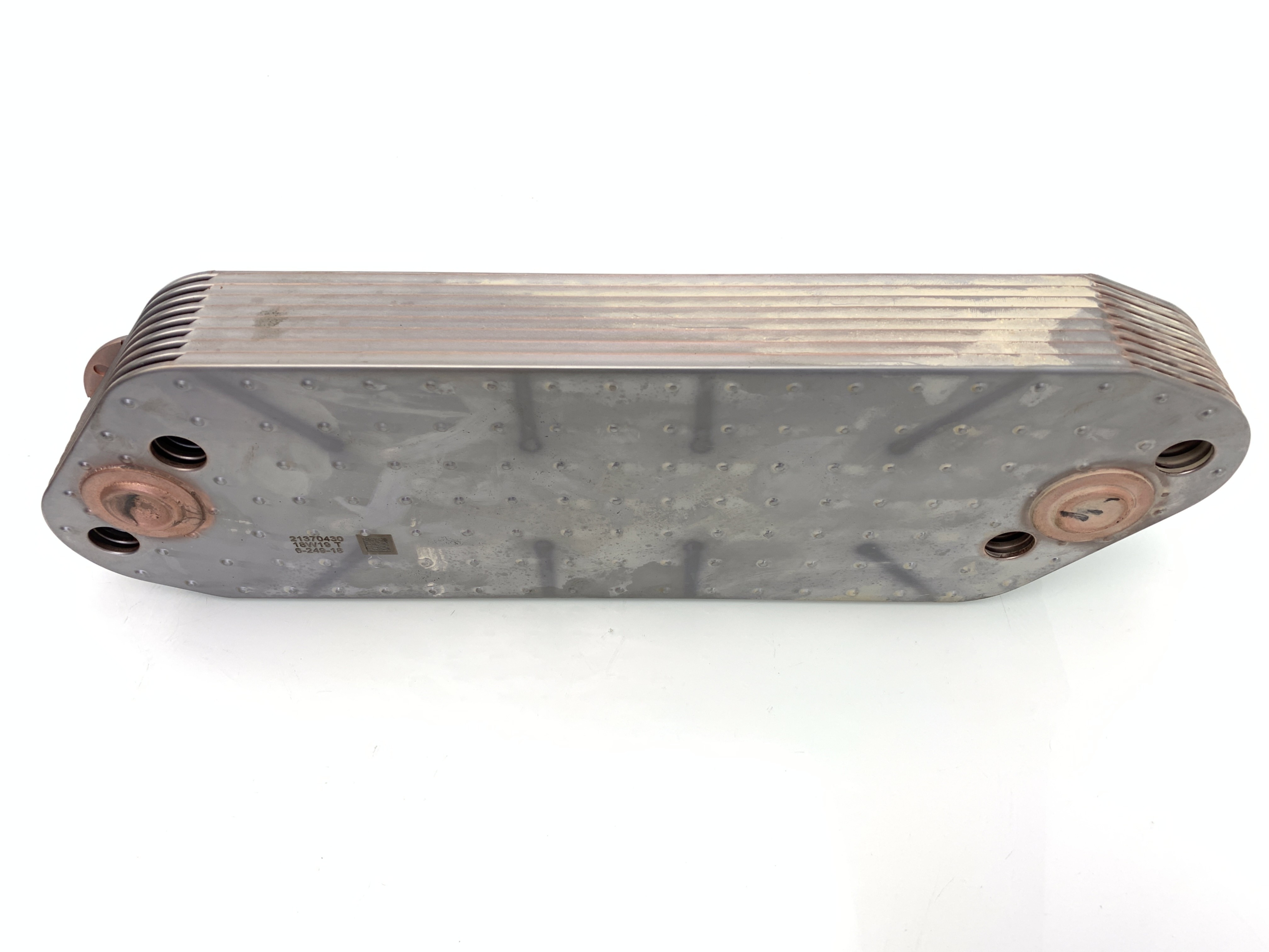 Radiador de óleo Volvo 21370430 Radiador de óleo Volvo 21370430