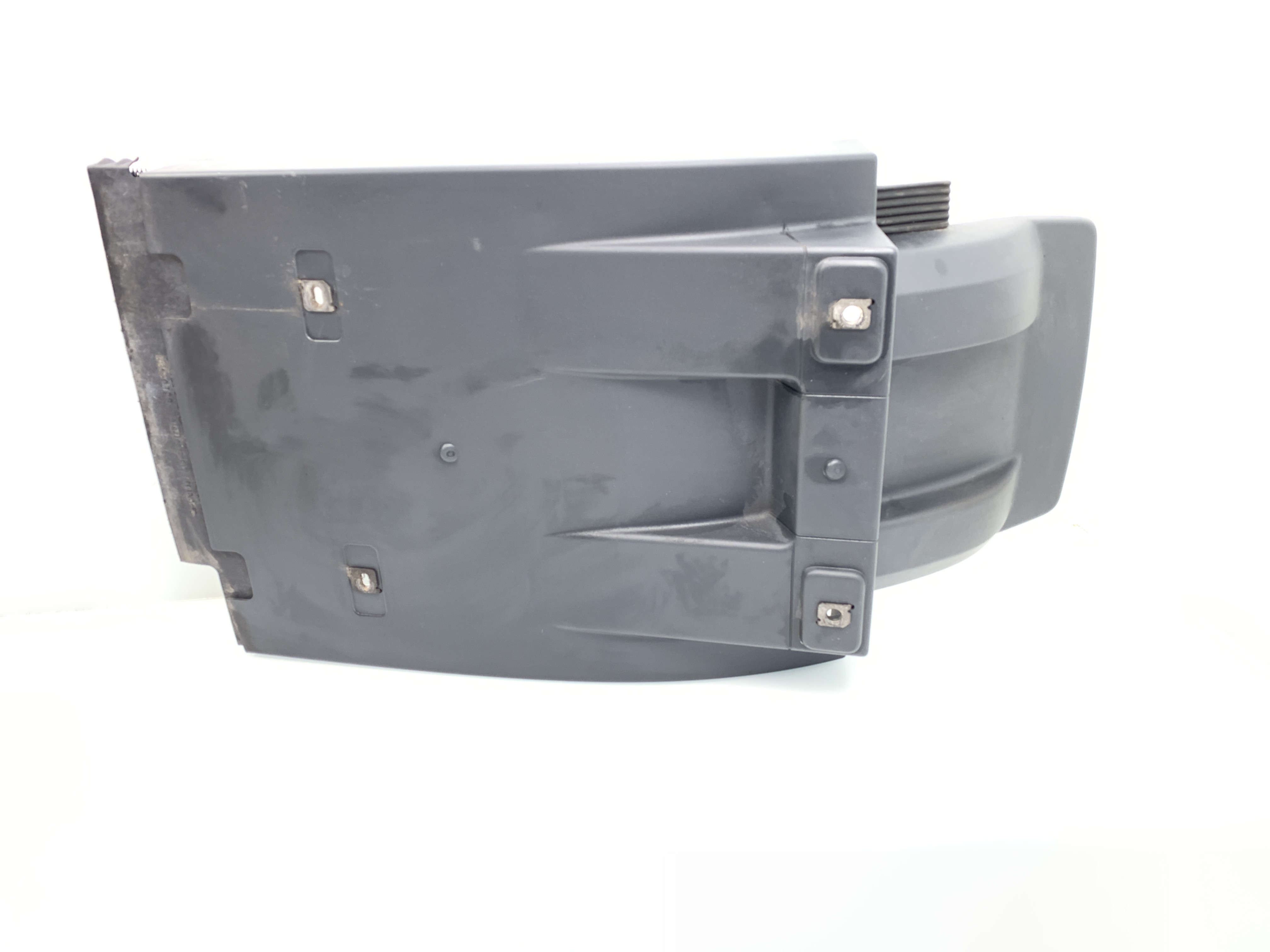 apărătoare Volvo 84007259 apărătoare Volvo 84007259