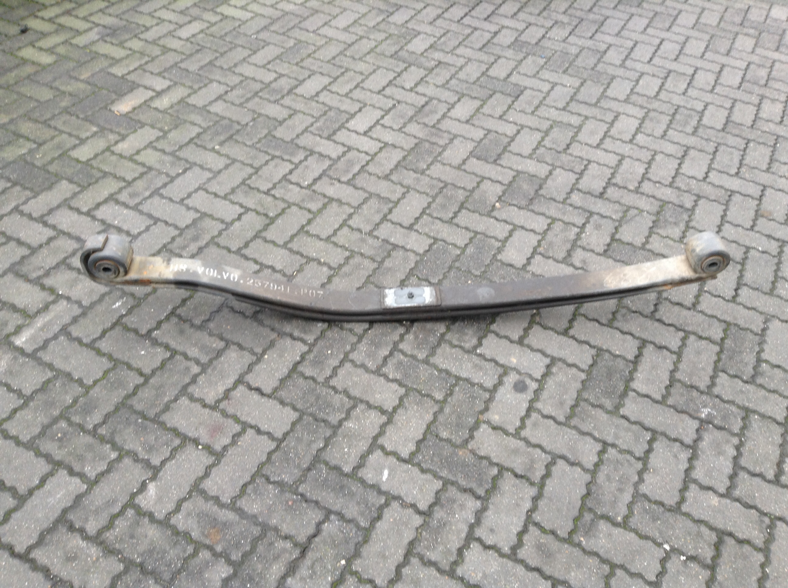 ورقة الربيع Volvo 257941 ورقة الربيع Volvo 257941