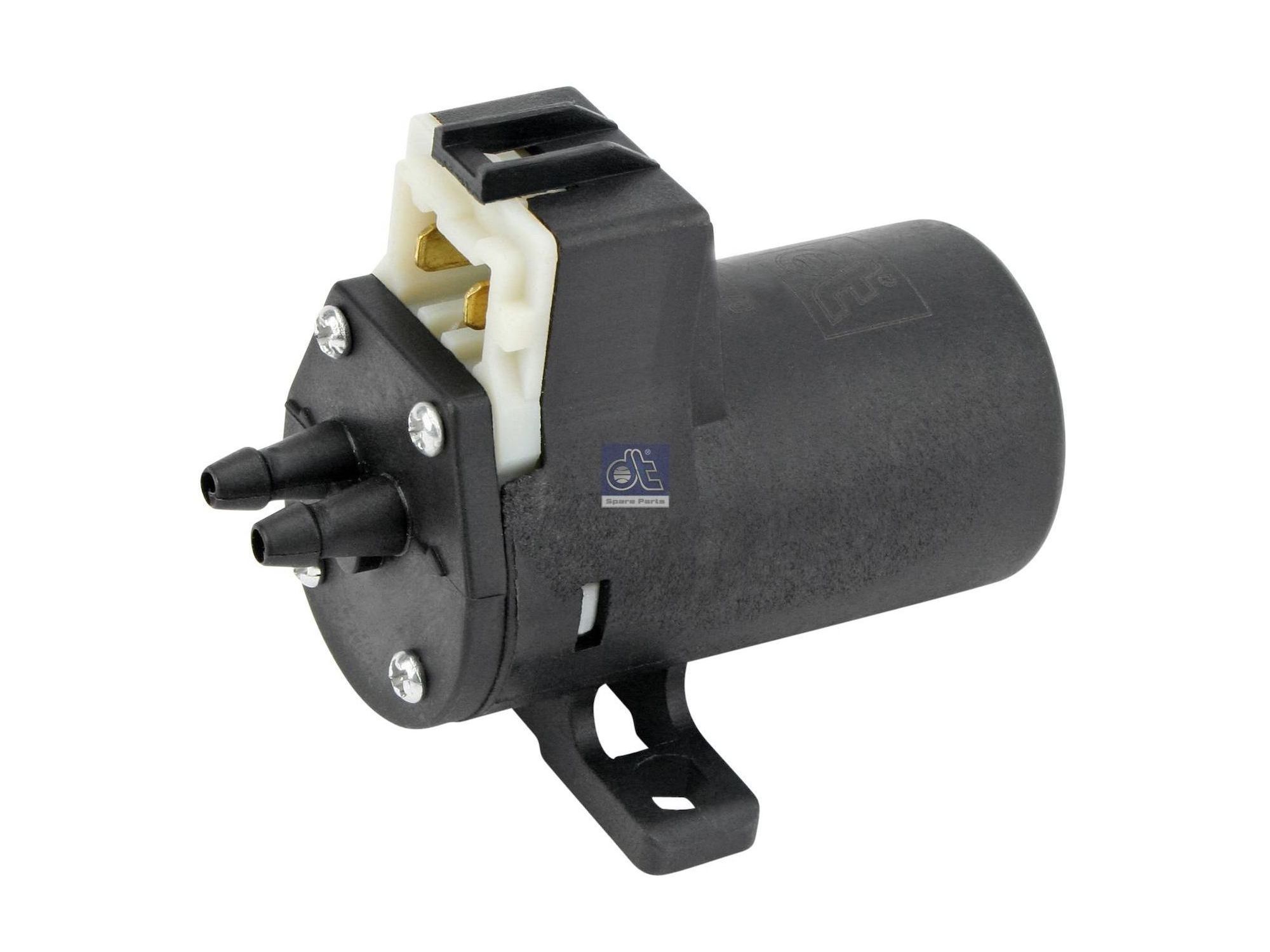 Washer pump DT Spare Parts 5000946891
