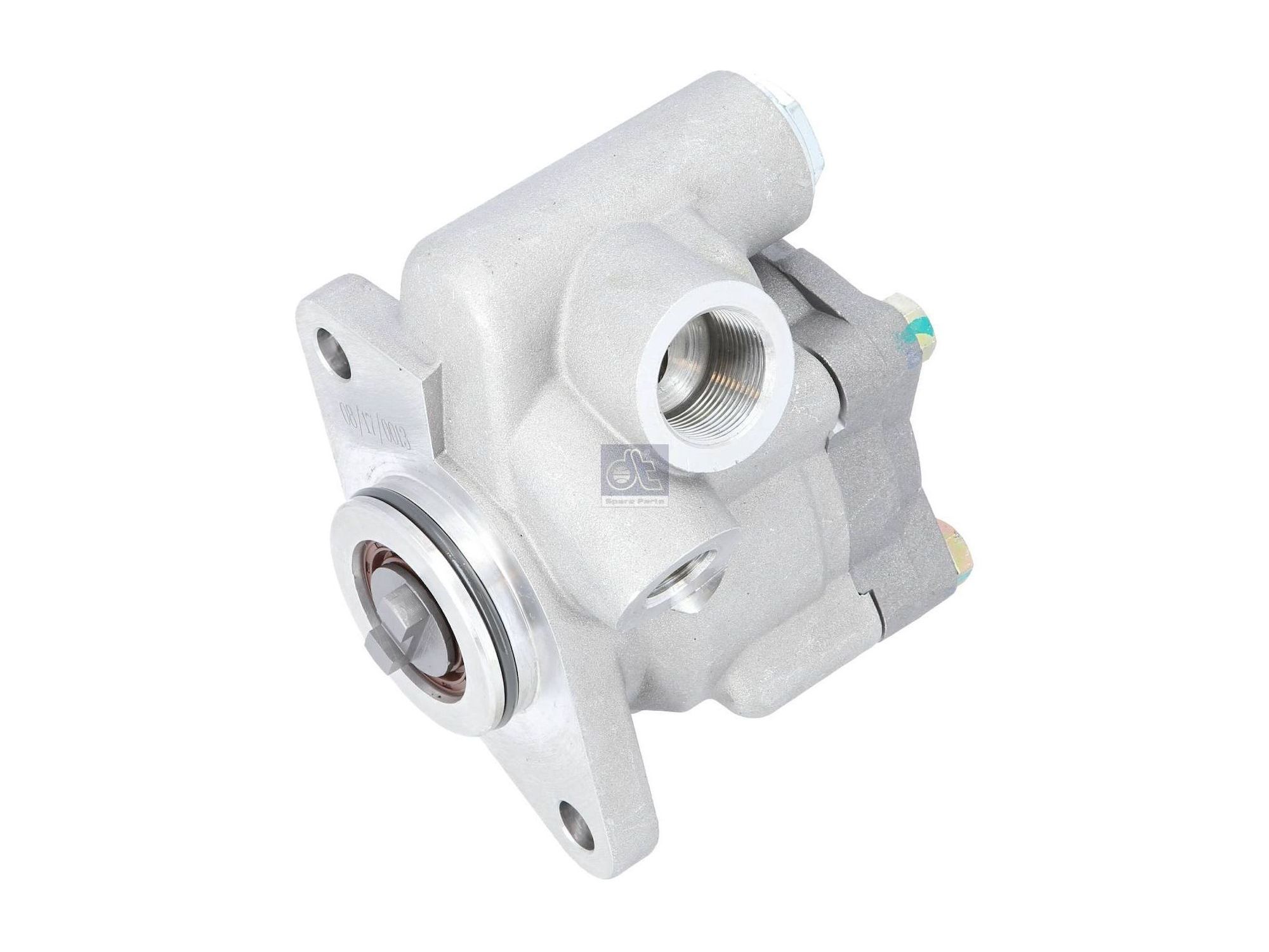 Steering pump DT Spare Parts 81471016163