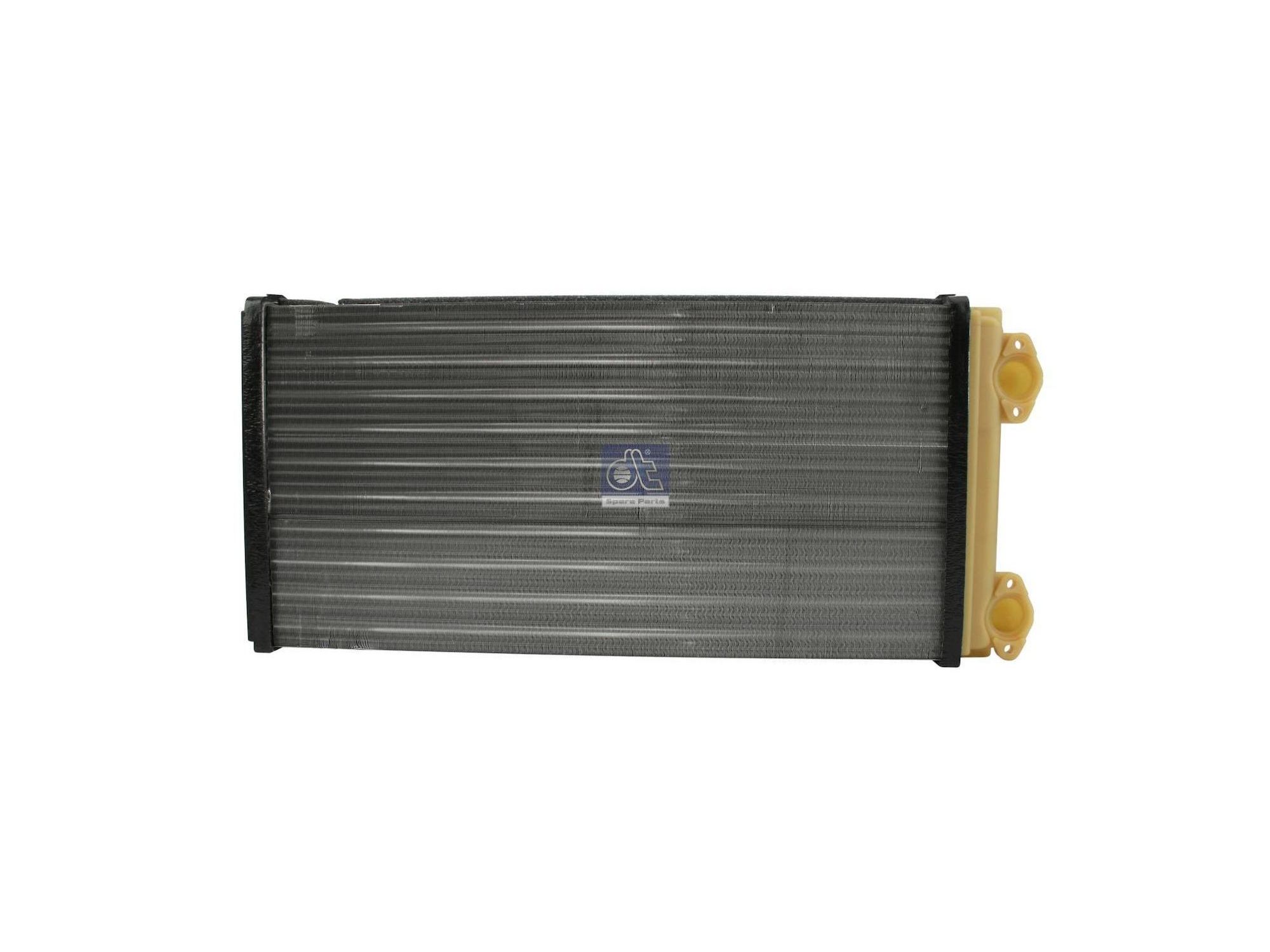 Топлообменник DT Spare Parts 81619010065