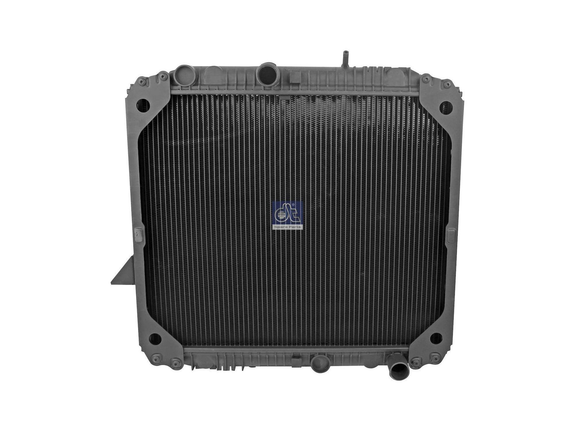 Kühler DT Spare Parts 6735002803