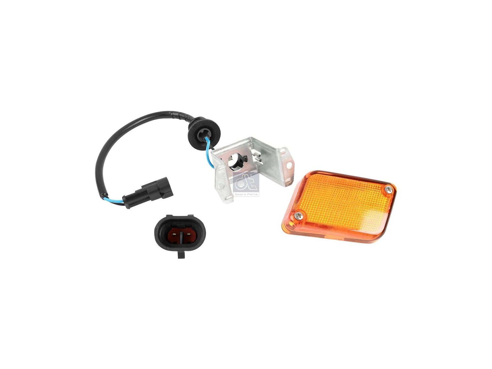 Side marking lamp DT Spare Parts 98419234