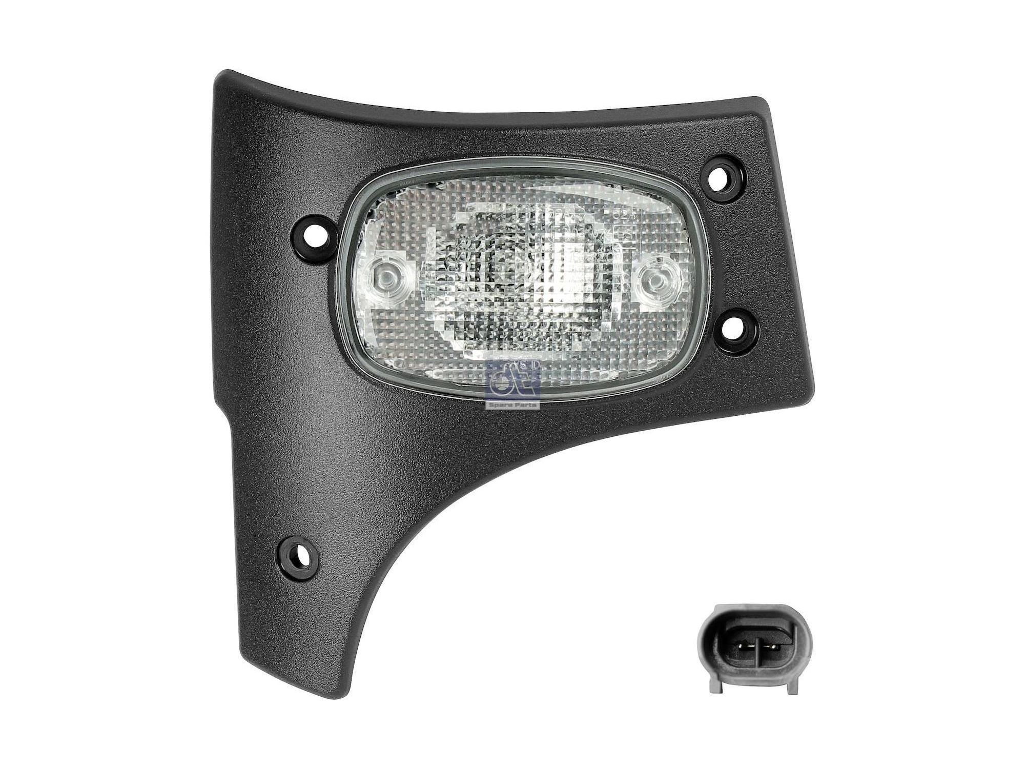 Side marking lamp DT Spare Parts 504063575