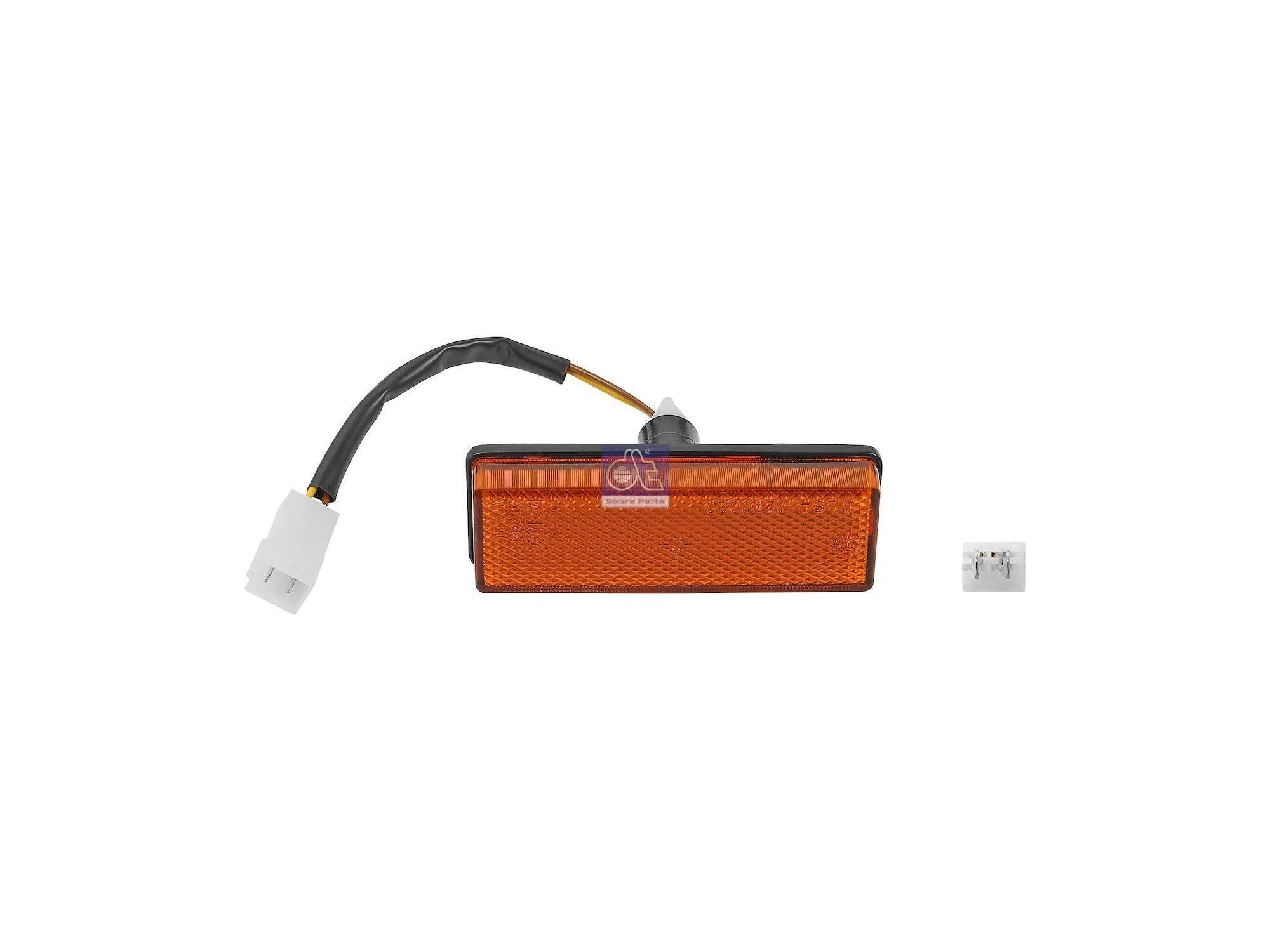 Side marking lamp DT Spare Parts 04347158
