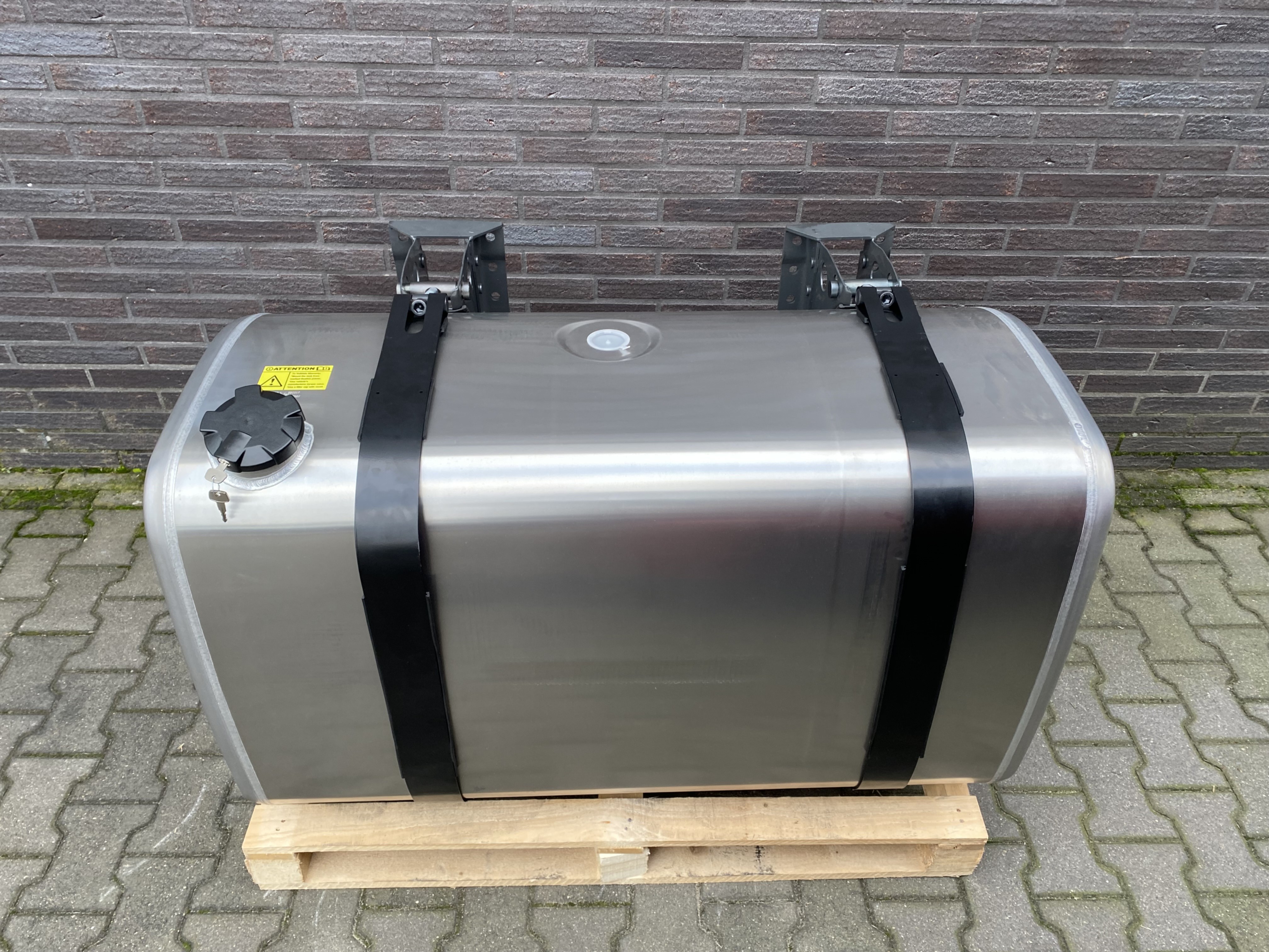 Kraftstofftank 7420367138 7420367138