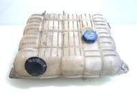 Расширительный бак Renault 7421883431
