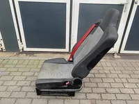 Scaunul pasagerului Renault 7421615420
