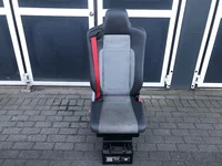 Scaunul pasagerului Renault 7482269090