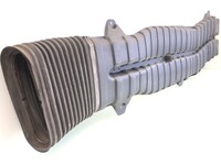 Воздухозаборник Volvo 1676680 Воздухозаборник Volvo 1676680