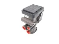 Modulateur dessieu avant Volvo 20428938 Modulateur dessieu avant Volvo 20428938