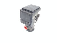 Modulateur dessieu avant Volvo 20428938 Modulateur dessieu avant Volvo 20428938