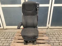 Место водителя DAF 2104676