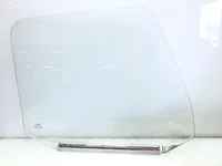 Side Window Volvo 8140913
