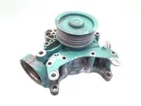 Coolant pump Volvo 20834409