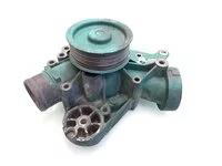 Coolant pump Volvo 20834409