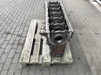 Bloco do motor Renault 7421236687 Bloco do motor Renault 7421236687