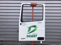 Porteiro Esquerdo DAF XF106 1881862