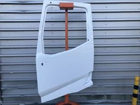 Porteiro Esquerdo Renault T-Serie 7482702620