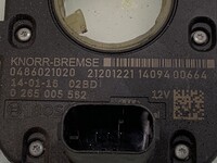 Sensor Renault 7421201221