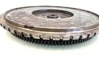 Volano Renault 7420796163
