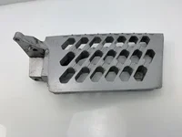 Estribo Derecha Volvo 82859306 Estribo Derecha Volvo 82859306