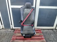 Fahrersitz Renault 7482702350