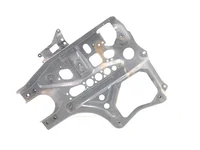 Support de garde-boue Mercedes A 960 520 66 51