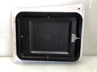 Trappe à outils Mercedes A 960 750 29 03