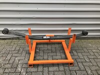 Piórowy oś Renault 7421769196 Piórowy oś Renault 7421769196