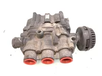 Height control valve Mercedes A 000 327 85 25 Height control valve Mercedes A 000 327 85 25