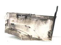 Панель крышки Mercedes A 960 884 77 75