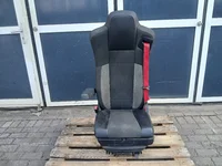Asiento del conductor Renault 7421876207 Asiento del conductor Renault 7421876207
