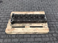Culasse Mercedes OM470LA 360 A 470 010 35 20