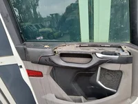 Porteiro Esquerdo Scania R-Serie NextGen 2044983