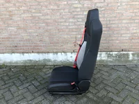 Scaunul pasagerului Renault 7421879987