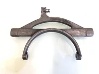 Fourchette commande Mercedes A 945 260 04 30