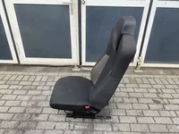 Scaunul pasagerului Renault 7482514839