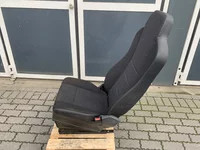 Assento do passageiro Mercedes A 940 910 67 02 Assento do passageiro Mercedes A 940 910 67 02
