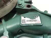 Water pump Volvo 22479362