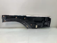 موسع Splashback يمين Volvo 84806864