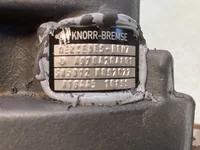 Etrier de frein Mercedes A 002 420 14 01