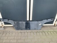 Boven grille Scania 2542870