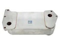 Motorölkühler DT Spare Parts 2026896