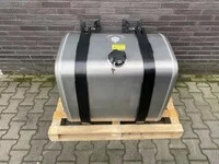 Rezervor de combustibil Volvo 330 Liter 21516445