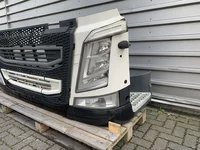Parachoque Volvo FH4 82139942 Parachoque Volvo FH4 82139942