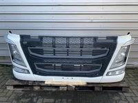 Parachoque Volvo FH4 78670304