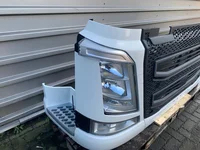 Parachoque Volvo FH4 78670304